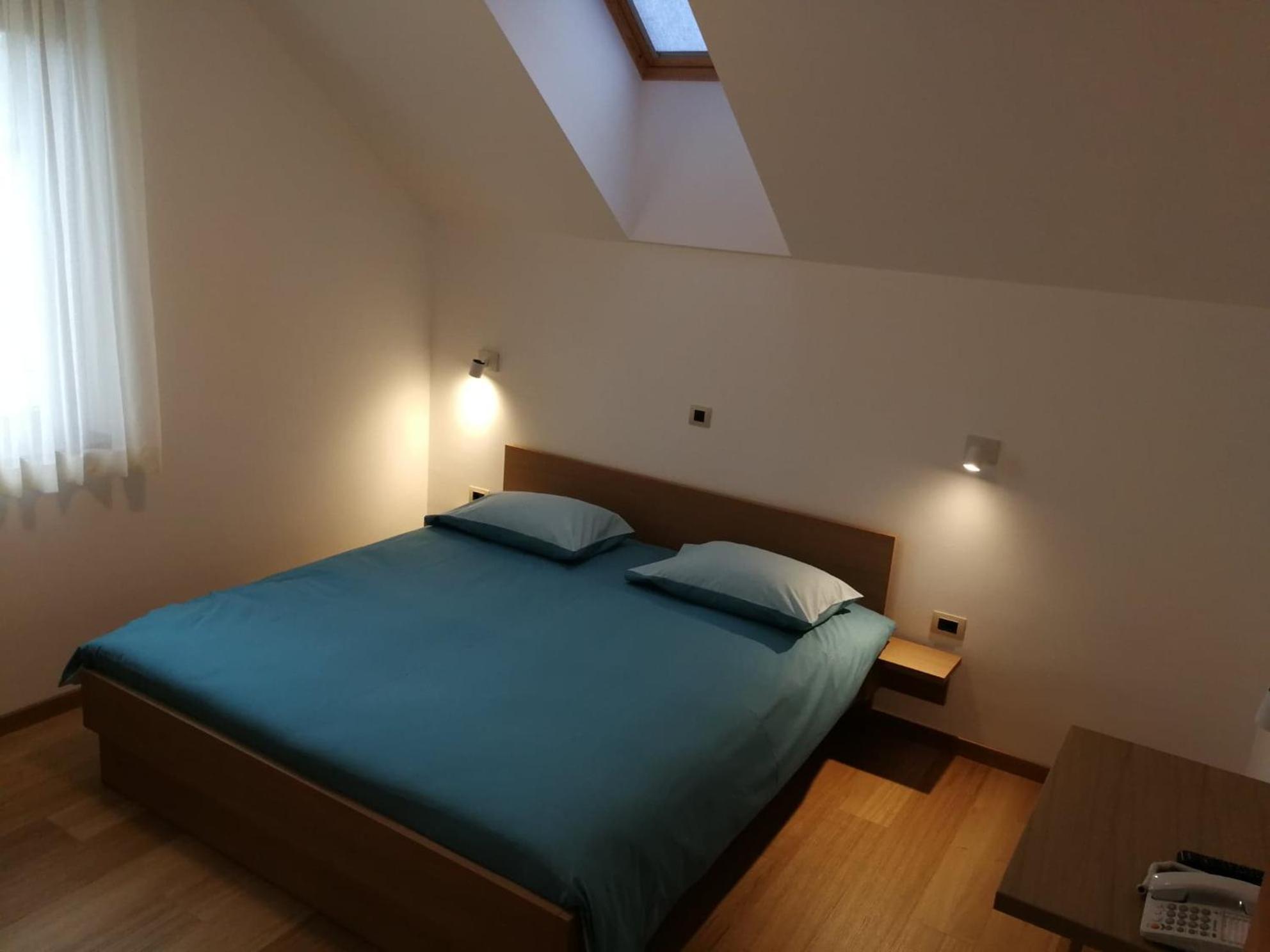 Ekoturizem Hudicevec Hotel Postojna Ruang foto